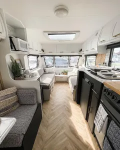 Euro Liner